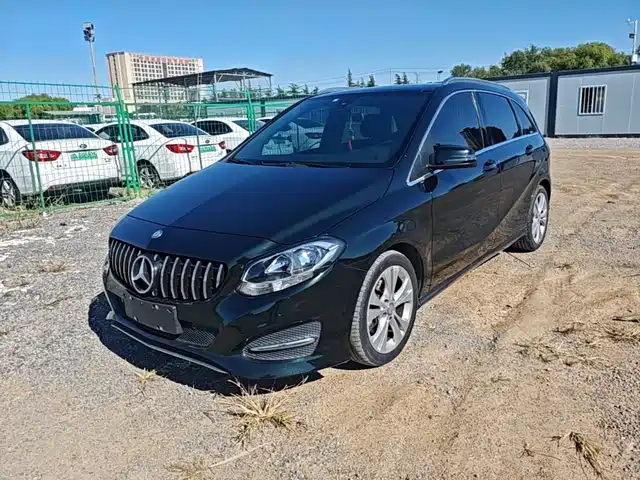 Mercedes-Benz B-Class 2016 — купить из Китая под заказ