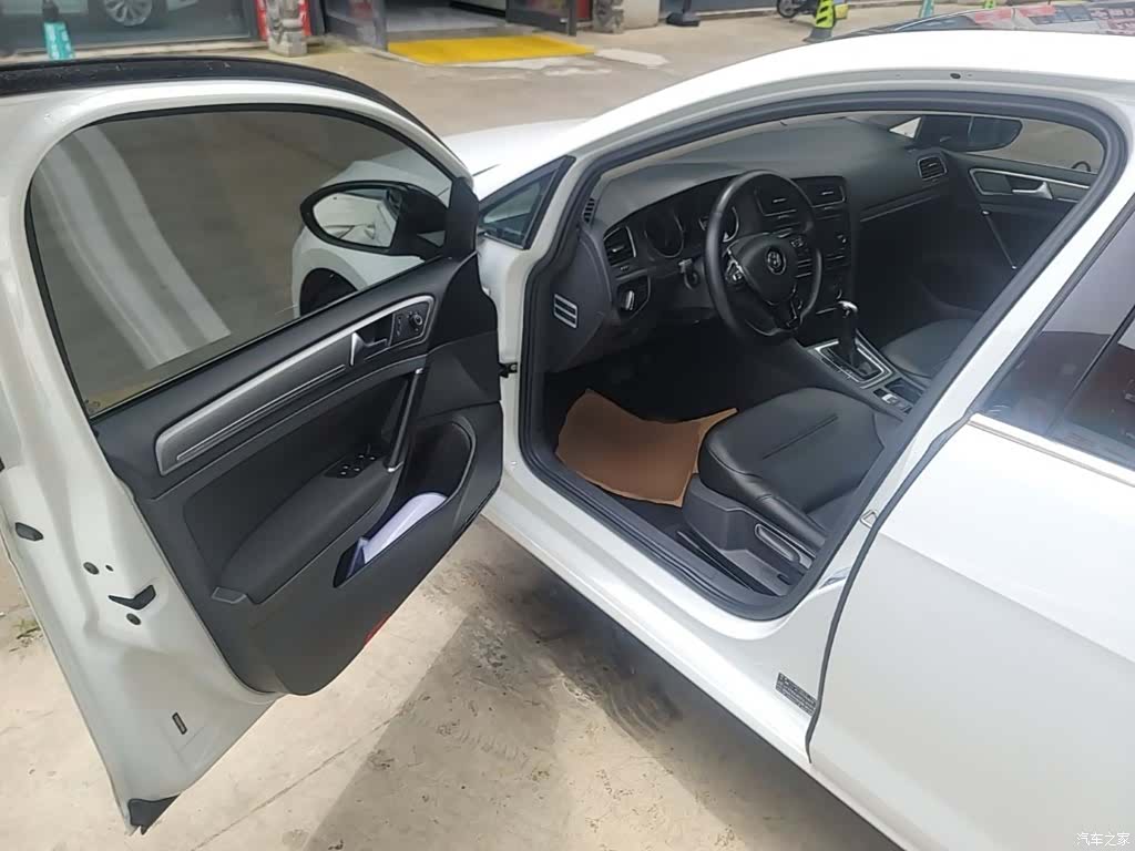Volkswagen Golf, 2016 16
