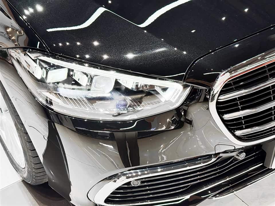 Mercedes-Benz S-class