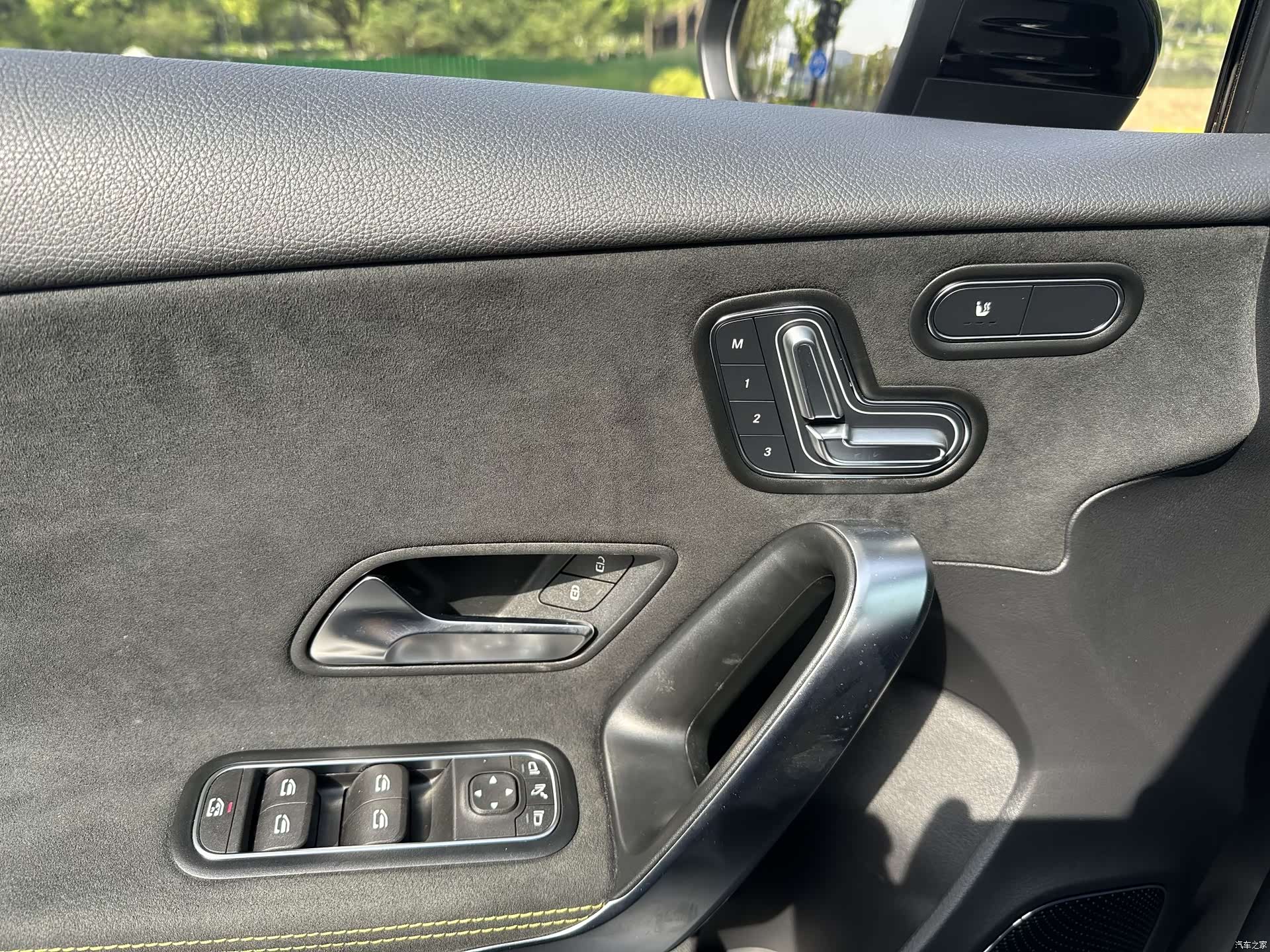 Mercedes-Benz A-Class, 2024 21