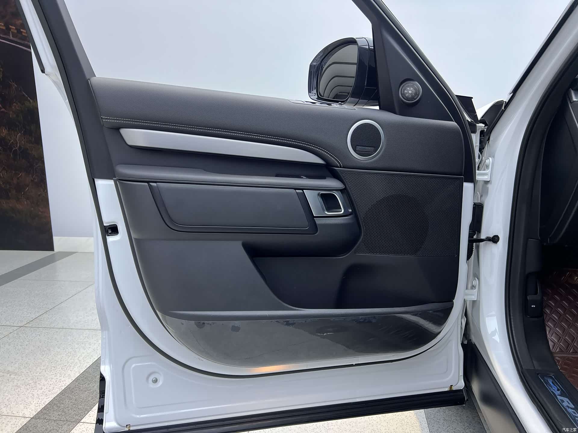 Land Rover Discovery, 2023 7