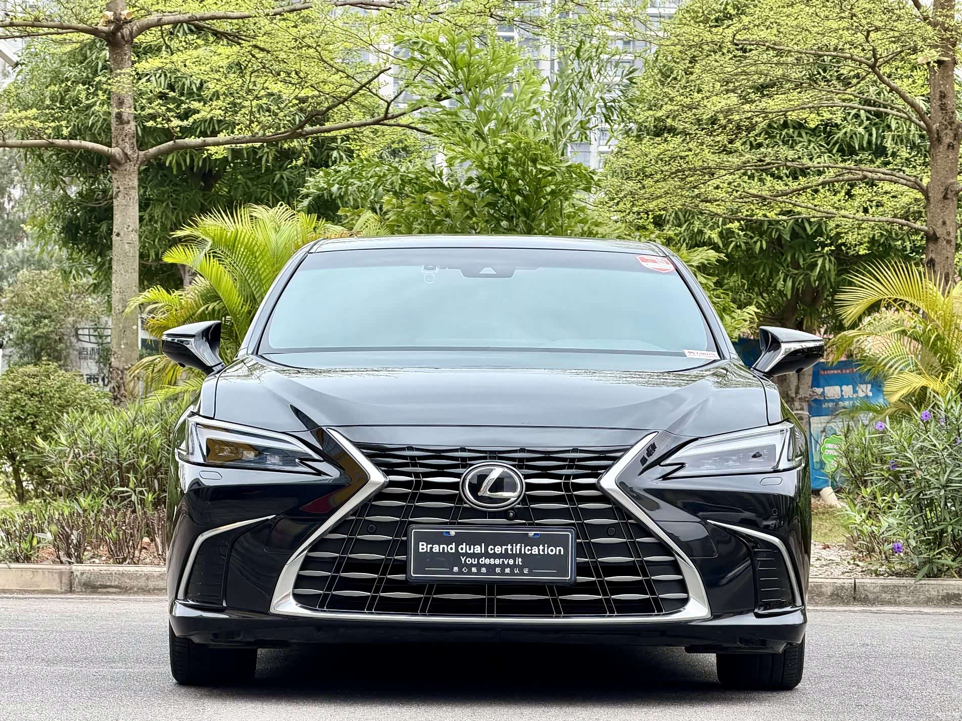 Lexus ES, 2025 2