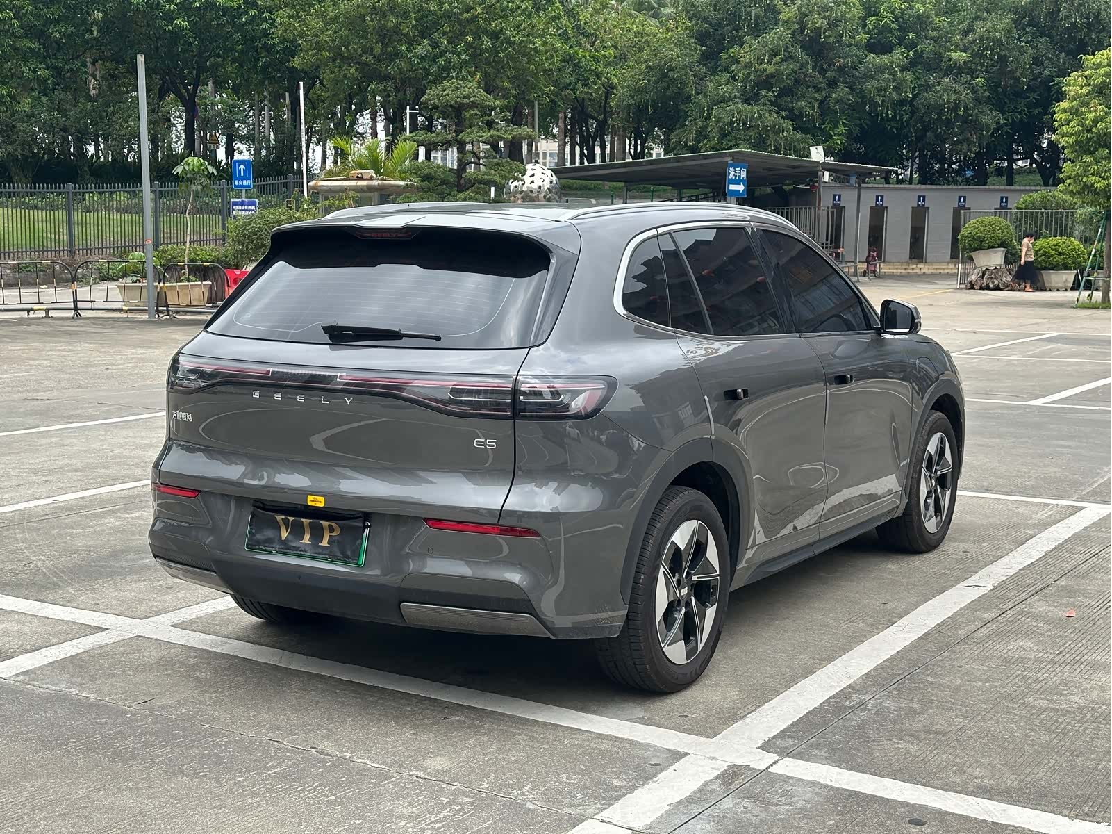 Geely Galaxy E5, 2024 35