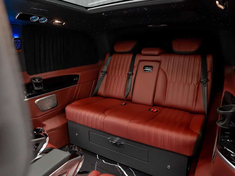 Mercedes-Benz V-class