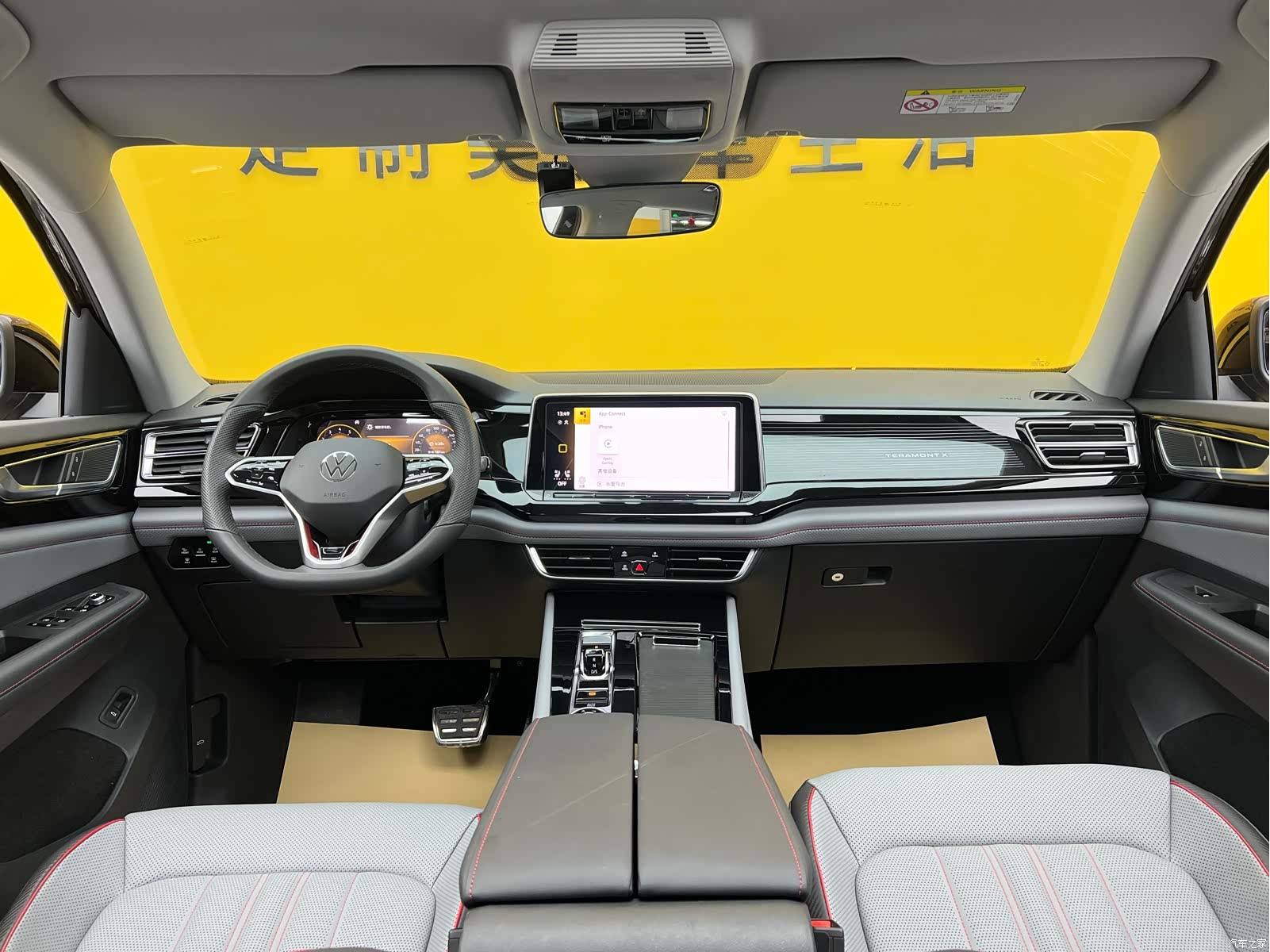 Volkswagen Teramont X, 2024 19