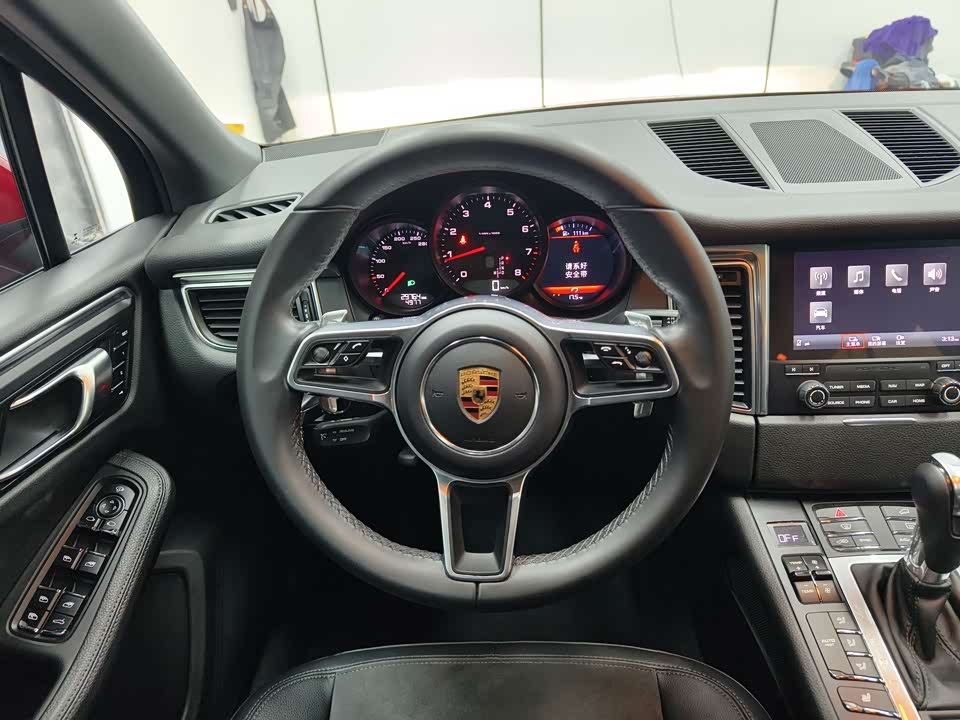 Porsche Macan