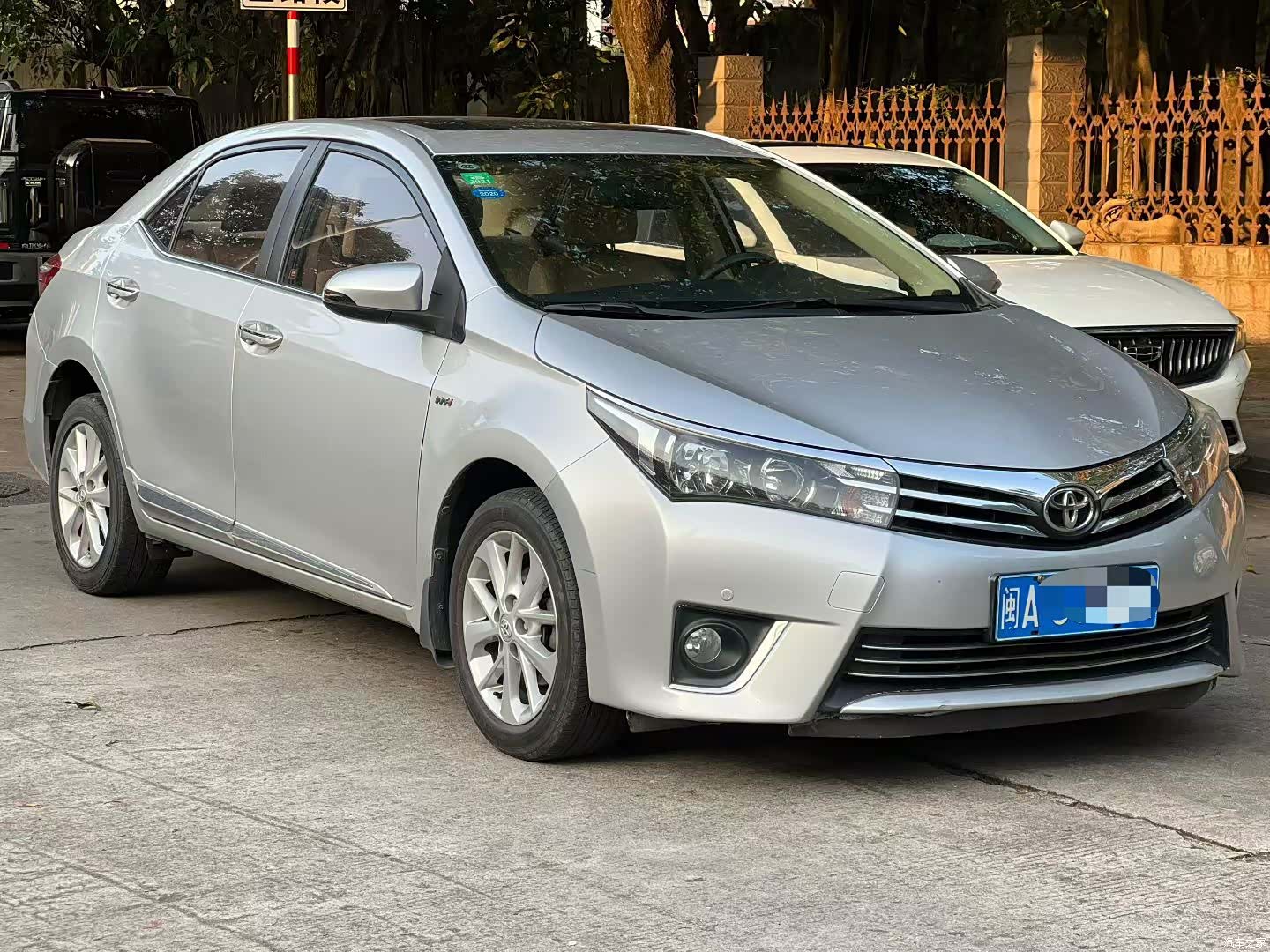 Toyota Corolla, 2015 3