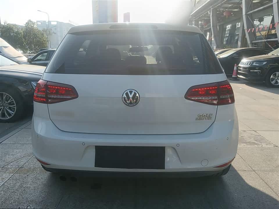Volkswagen golf