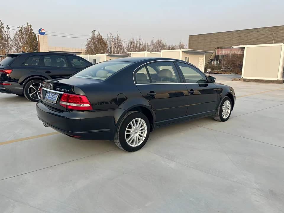 Volkswagen Passat Lingyu