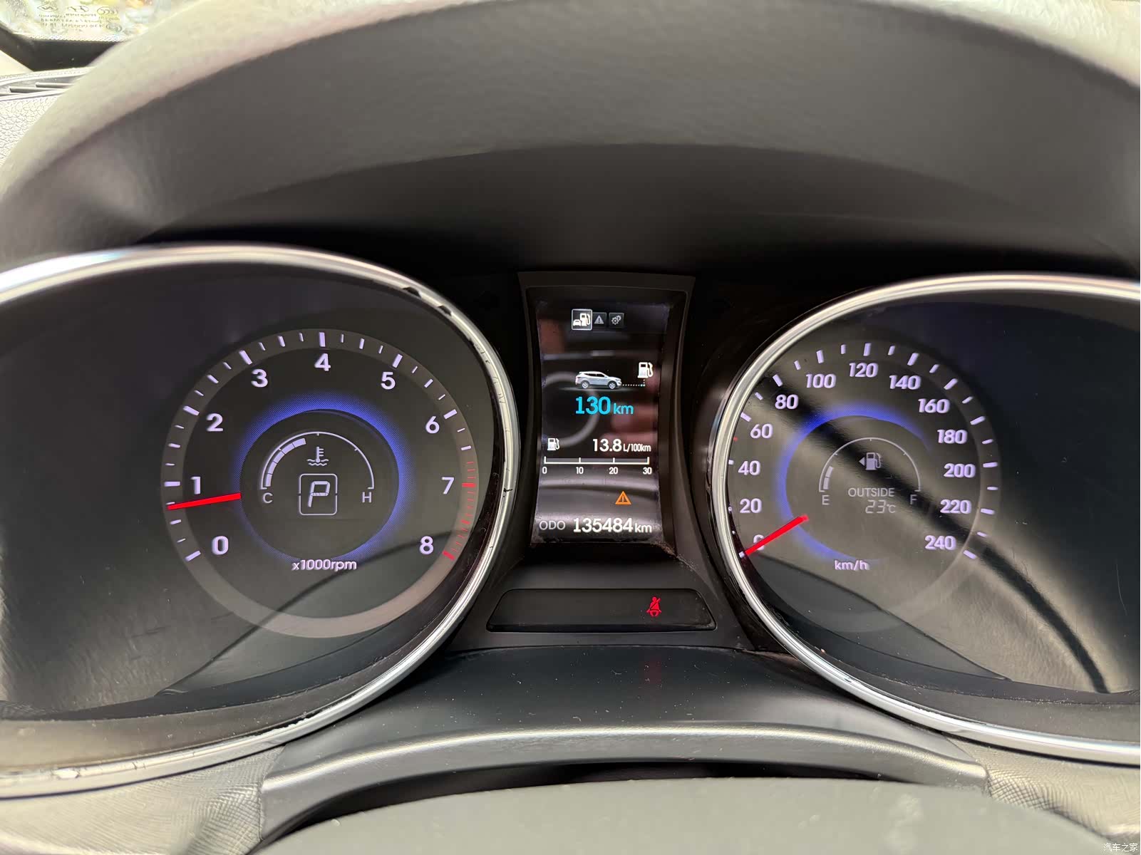 Hyundai Santa Fe, 2015 25