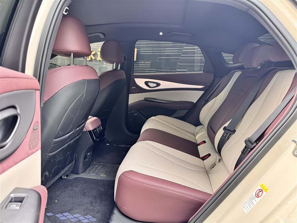 BYD Seal, 2025 6