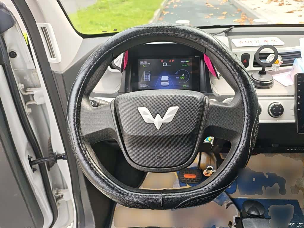 Wuling MINIEV, 2021 7