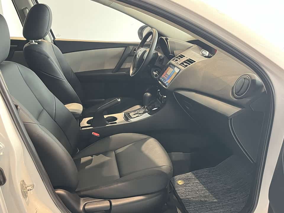 Mazda 3 star Cheng Mazda 3 star Cheng
