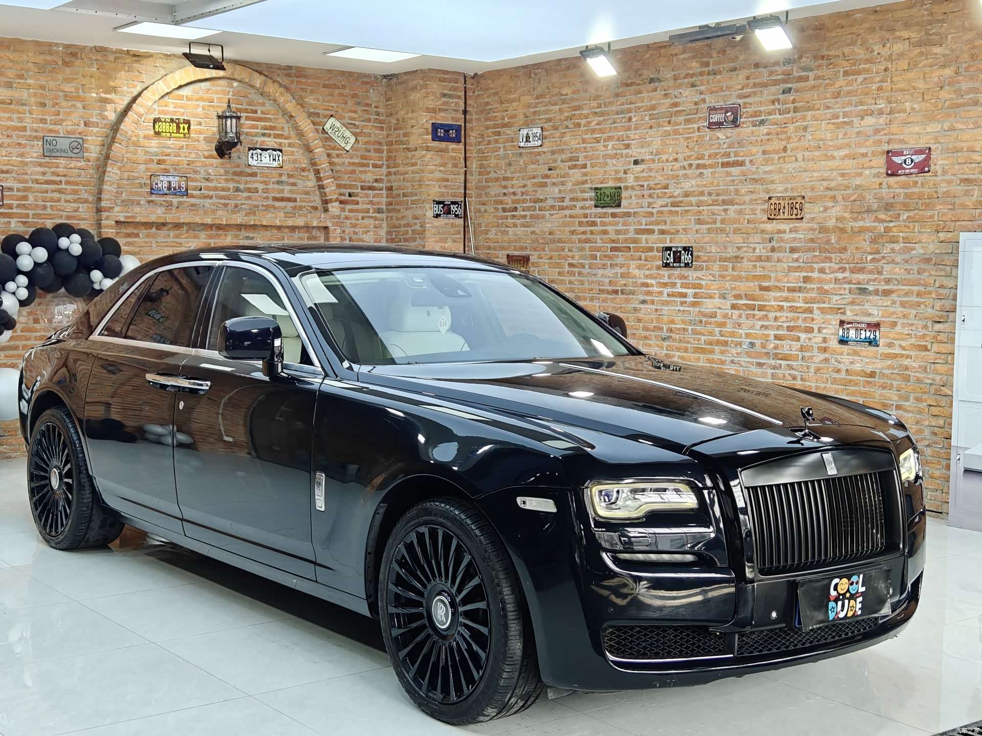 Rolls-Royce Ghost, 2012 3