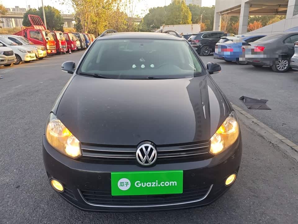 Volkswagen golf