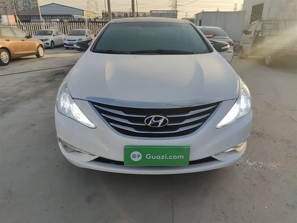 Hyundai Sonata