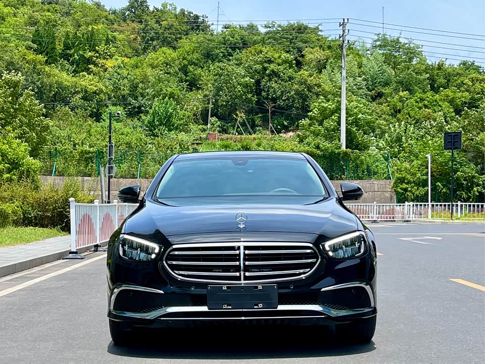 Mercedes-Benz E-class Mercedes-Benz E-class