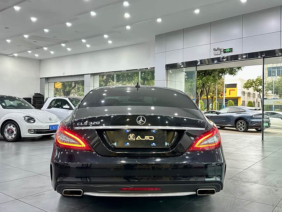 Mercedes-Benz CLS