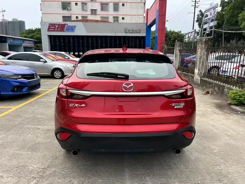 Mazda CX-4