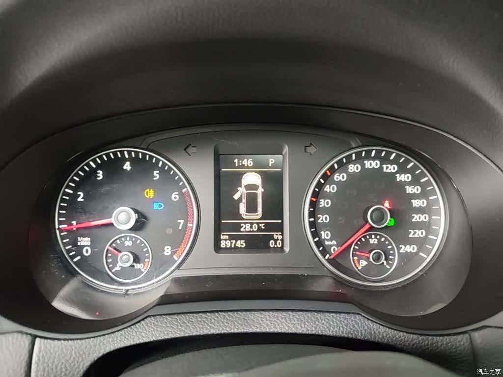 Volkswagen Xia, 2016 12