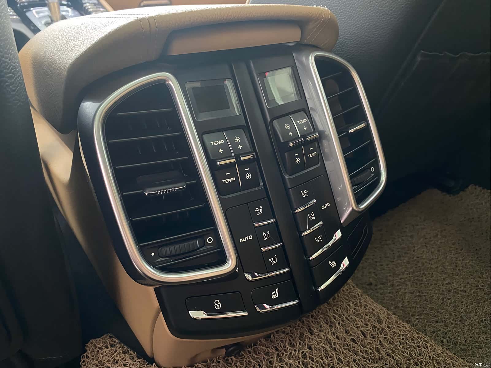 Porsche Cayenne, 2014 8