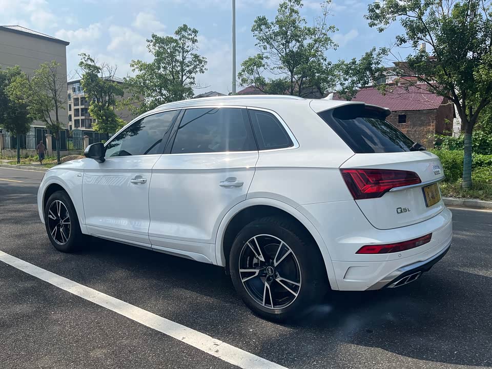 Audi Q5L