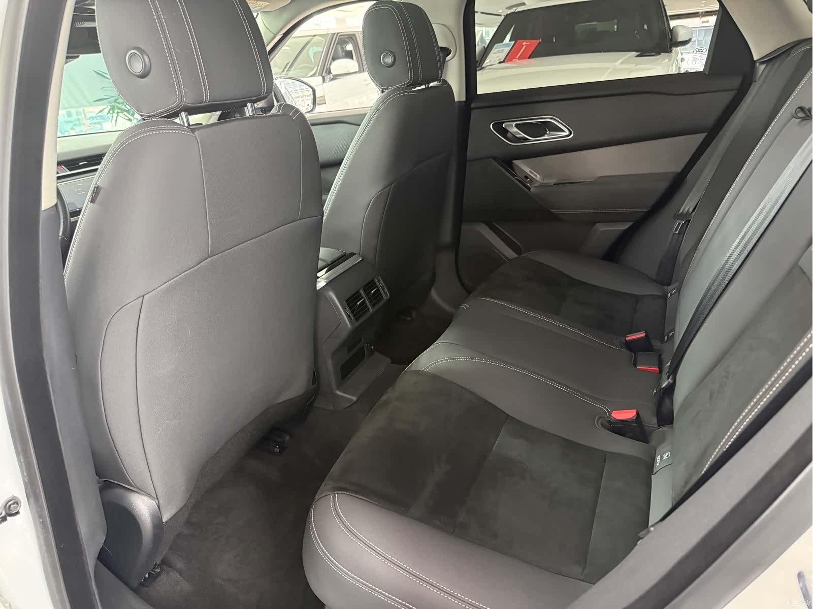 Land Rover Range Rover, 2019 10