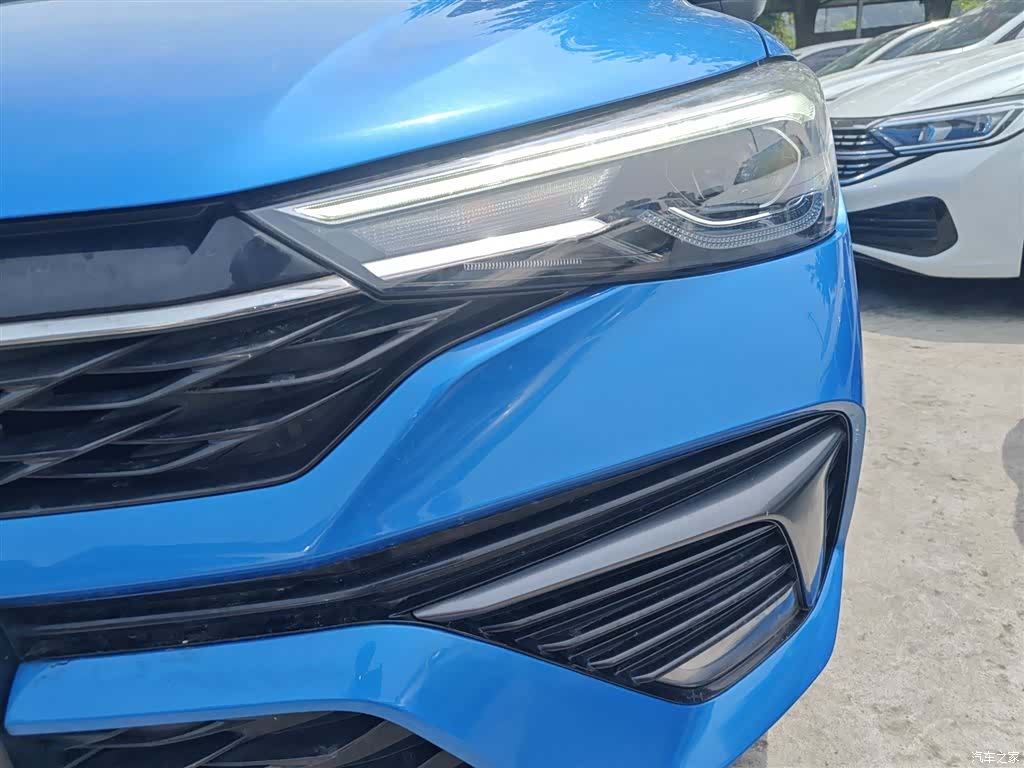 Roewe i5, 2021 24