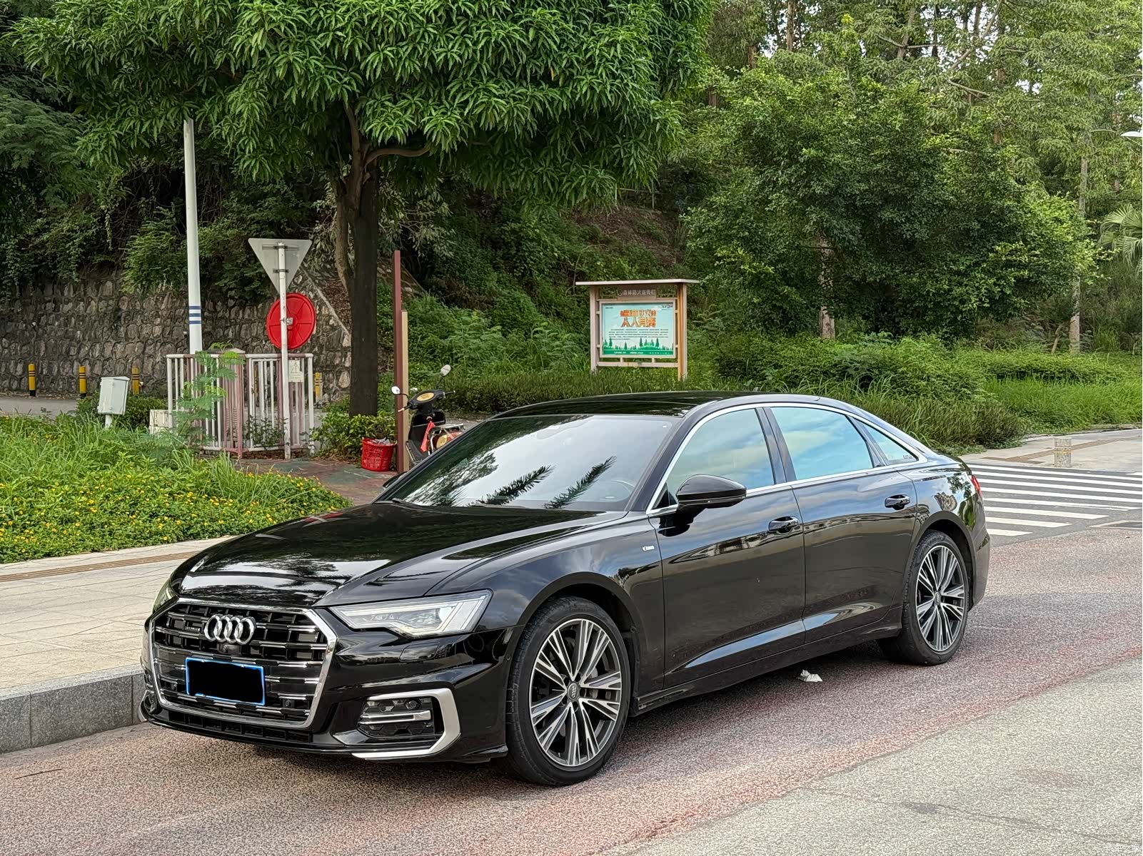 Audi A6L, 2021 1
