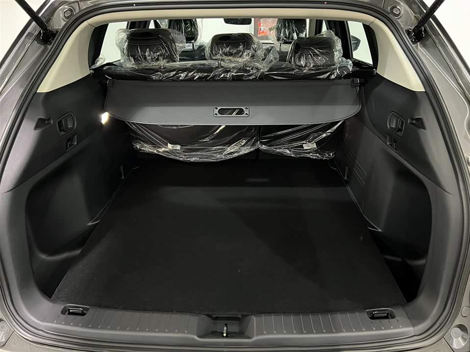 Mazda CX-50 line also