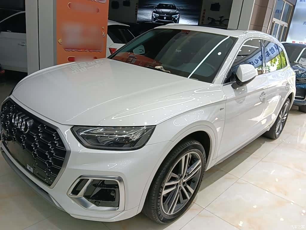 Audi Q5L, 2022 2
