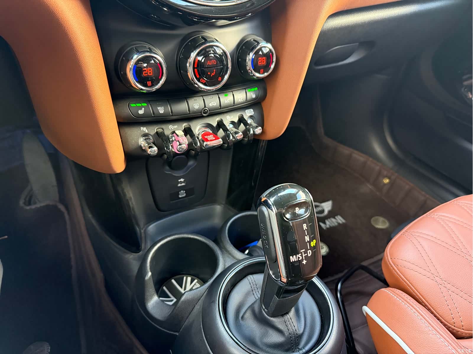Mini Cooper, 2023 17