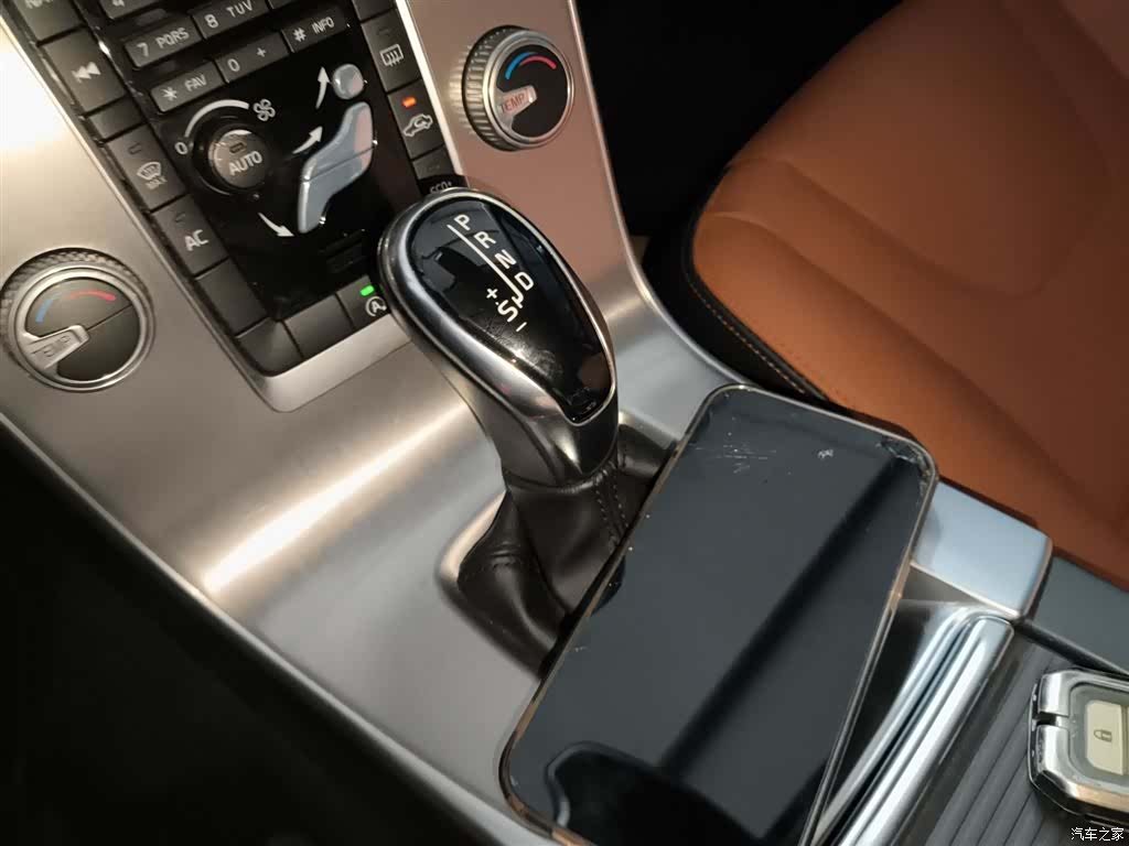 Volvo S60, 2018 14