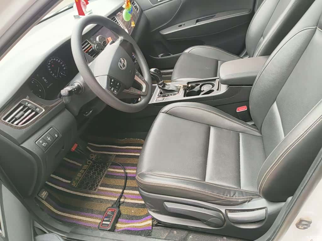 Hyundai GLS, 2016 15