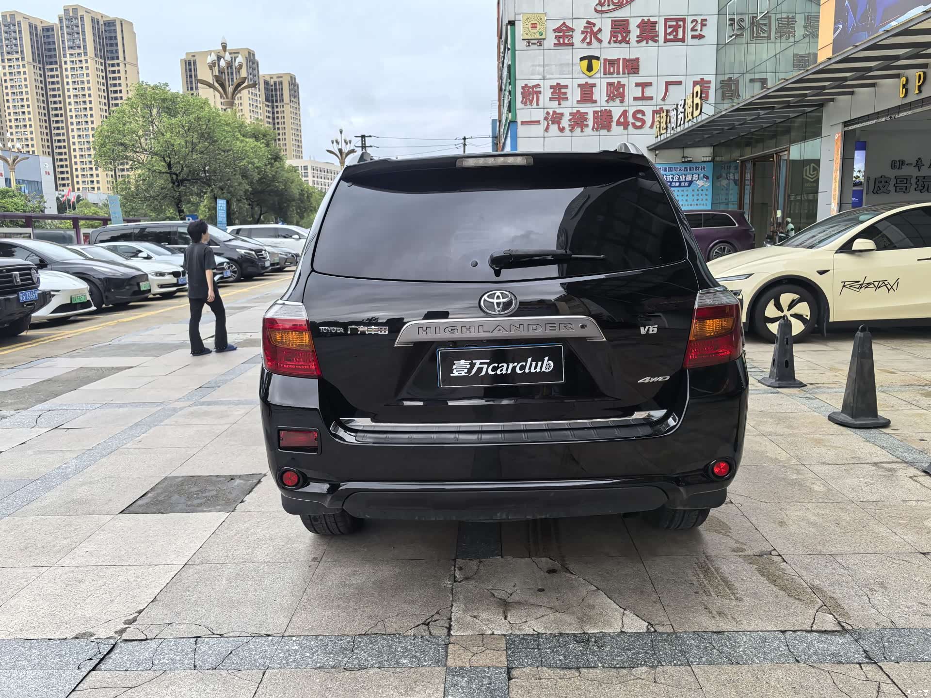 Toyota Highlander, 2010 11