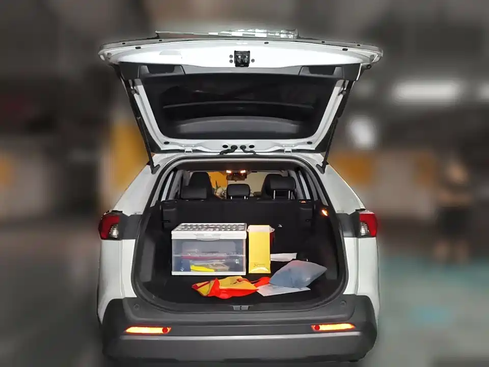 Toyota RAV4 Rongfang