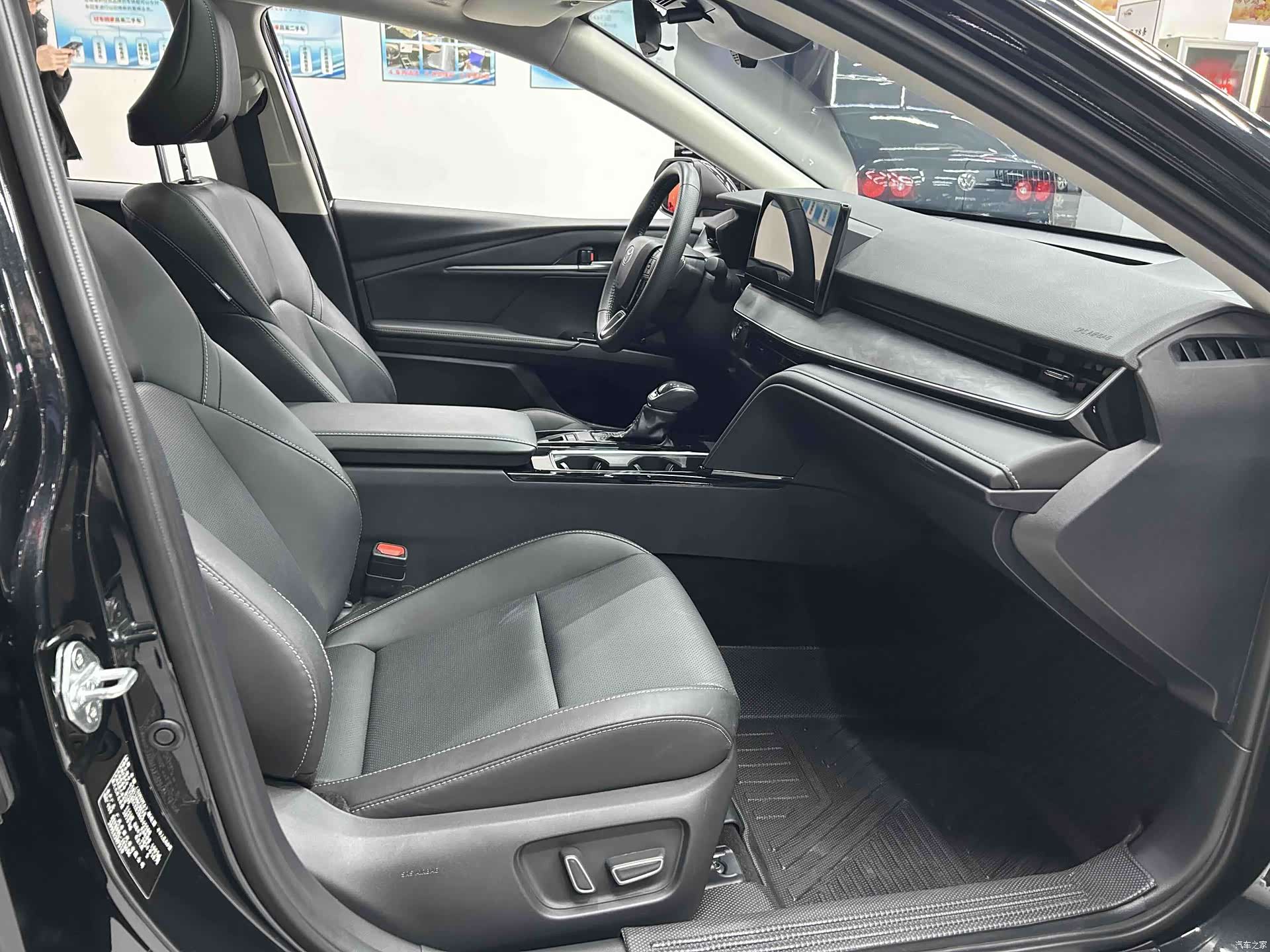 Toyota Camry, 2024 6