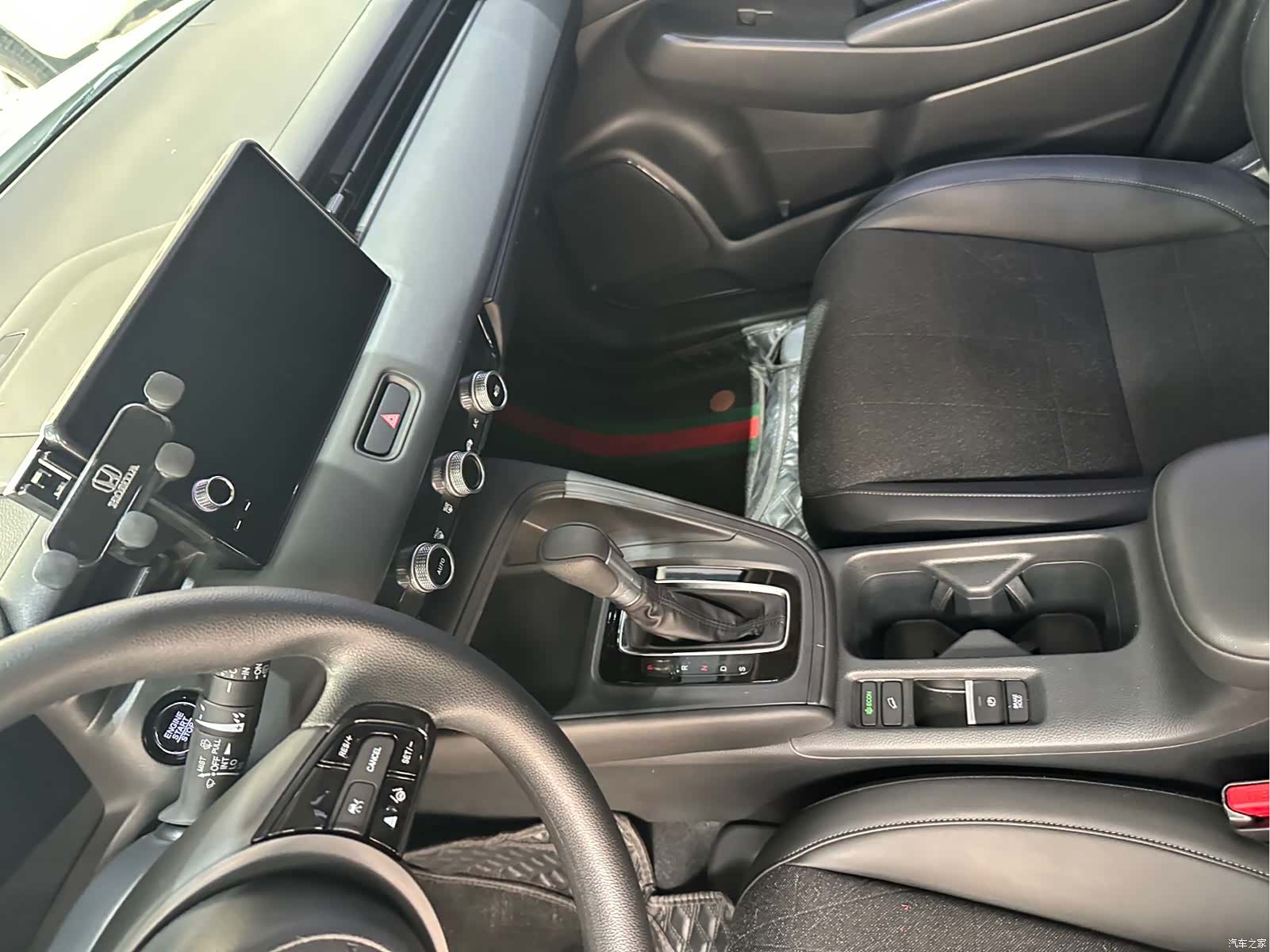 Honda Vezel, 2026 8