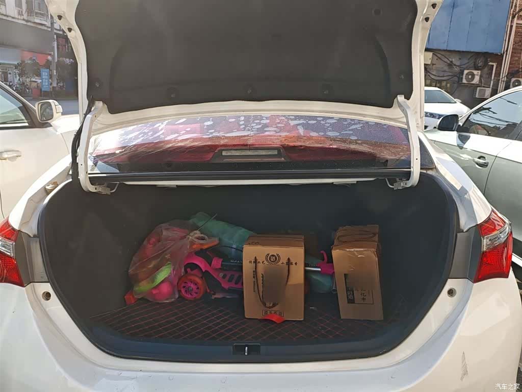 Toyota Corolla, 2018 15