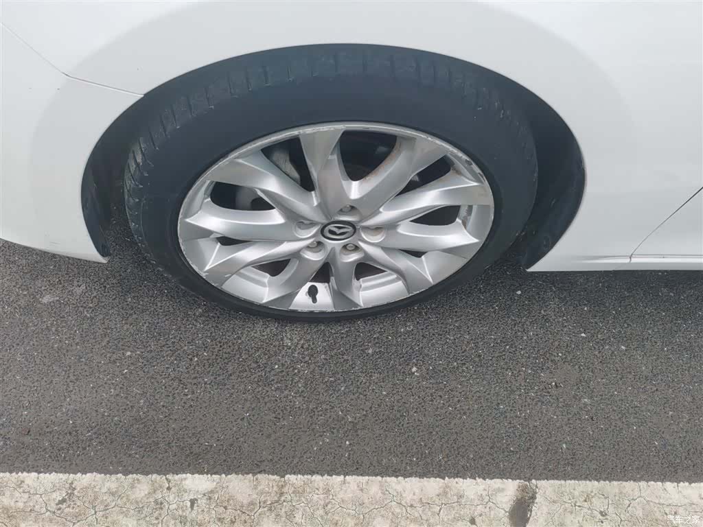 Mazda Mazda3, 2016 24