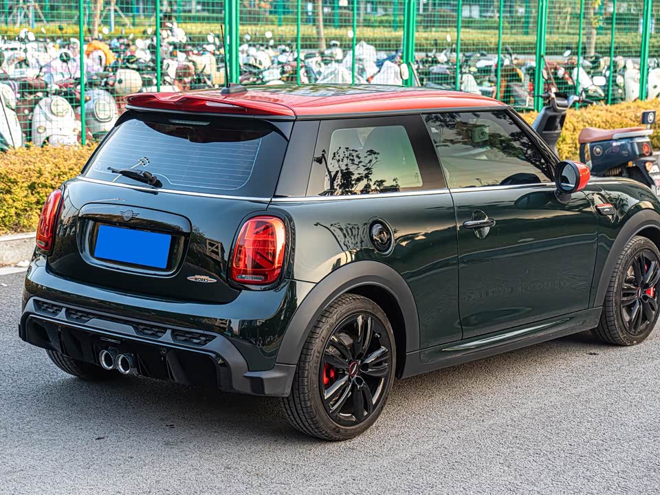 MINI JCW