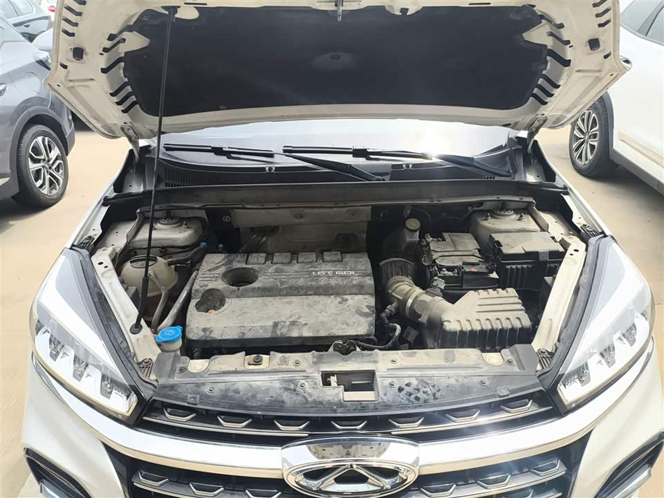 Chery Tiggo 8