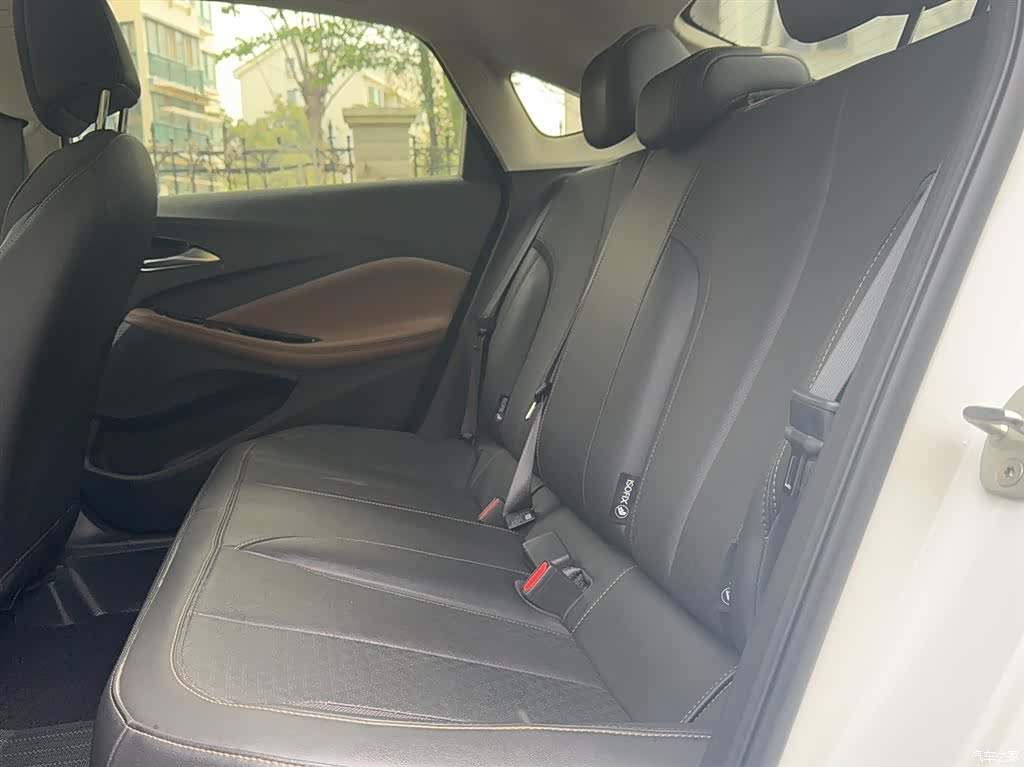 Buick Verano, 2022 19