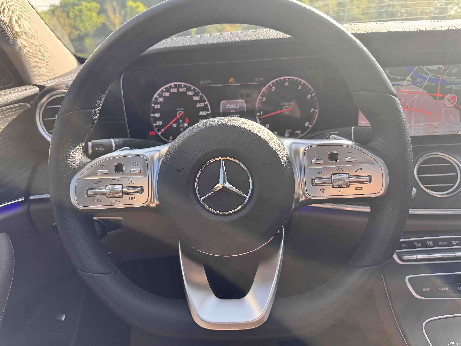 Mercedes-Benz E-Class, 2019 13