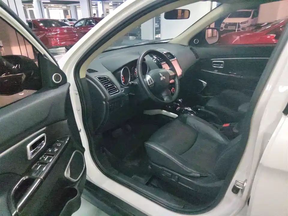 Mitsubishi Jinxuan ASX