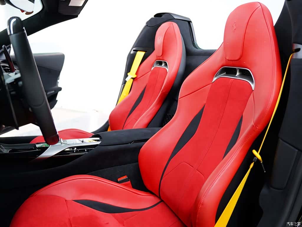Ferrari 12Cilindri, 2026 28