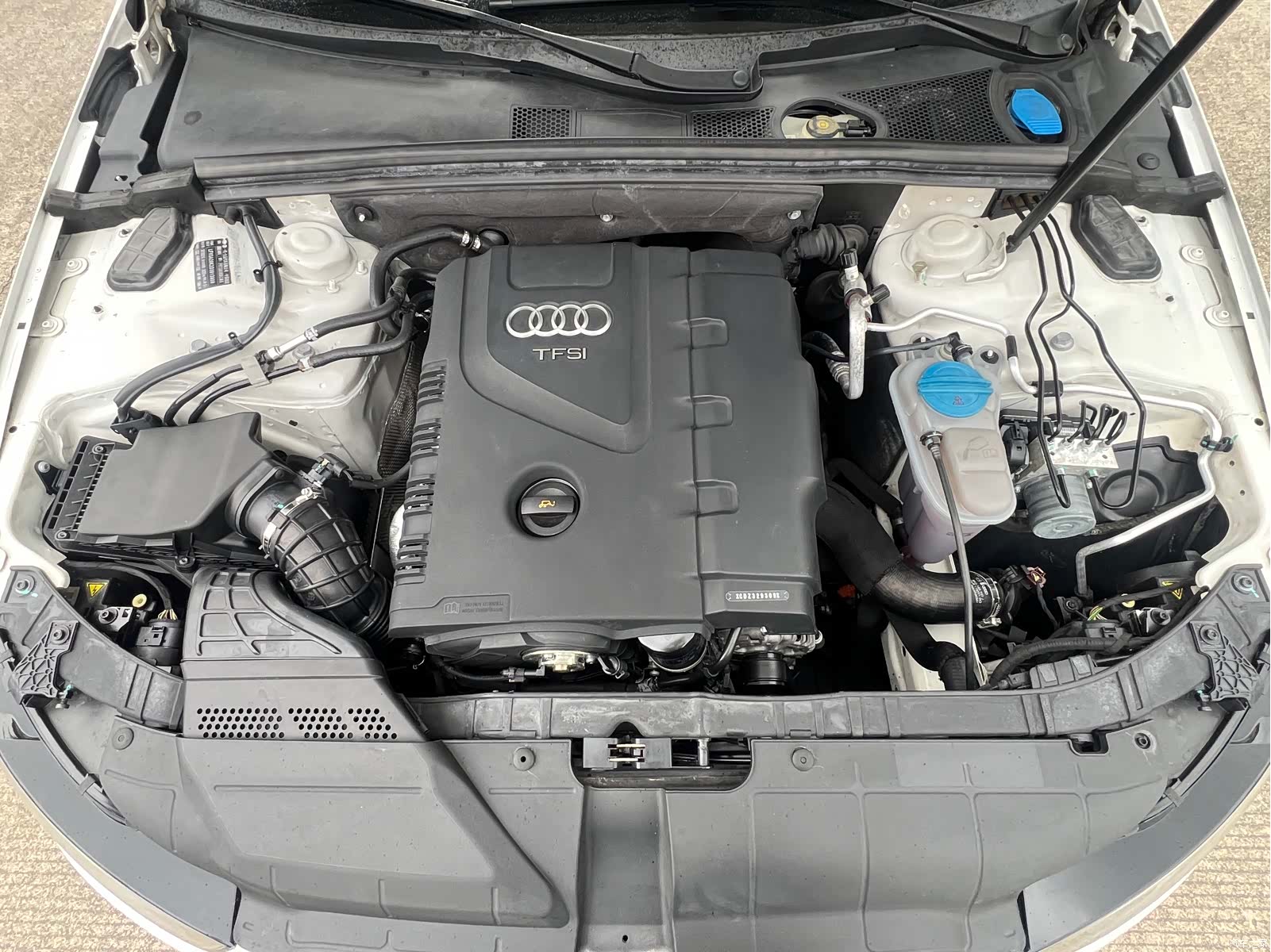 Audi A4L, 2013 14