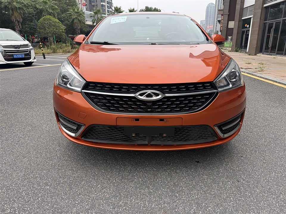 Chery Arrizo 5