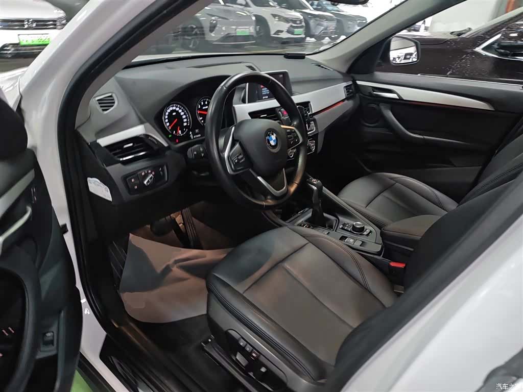 BMW X1, 2019 12
