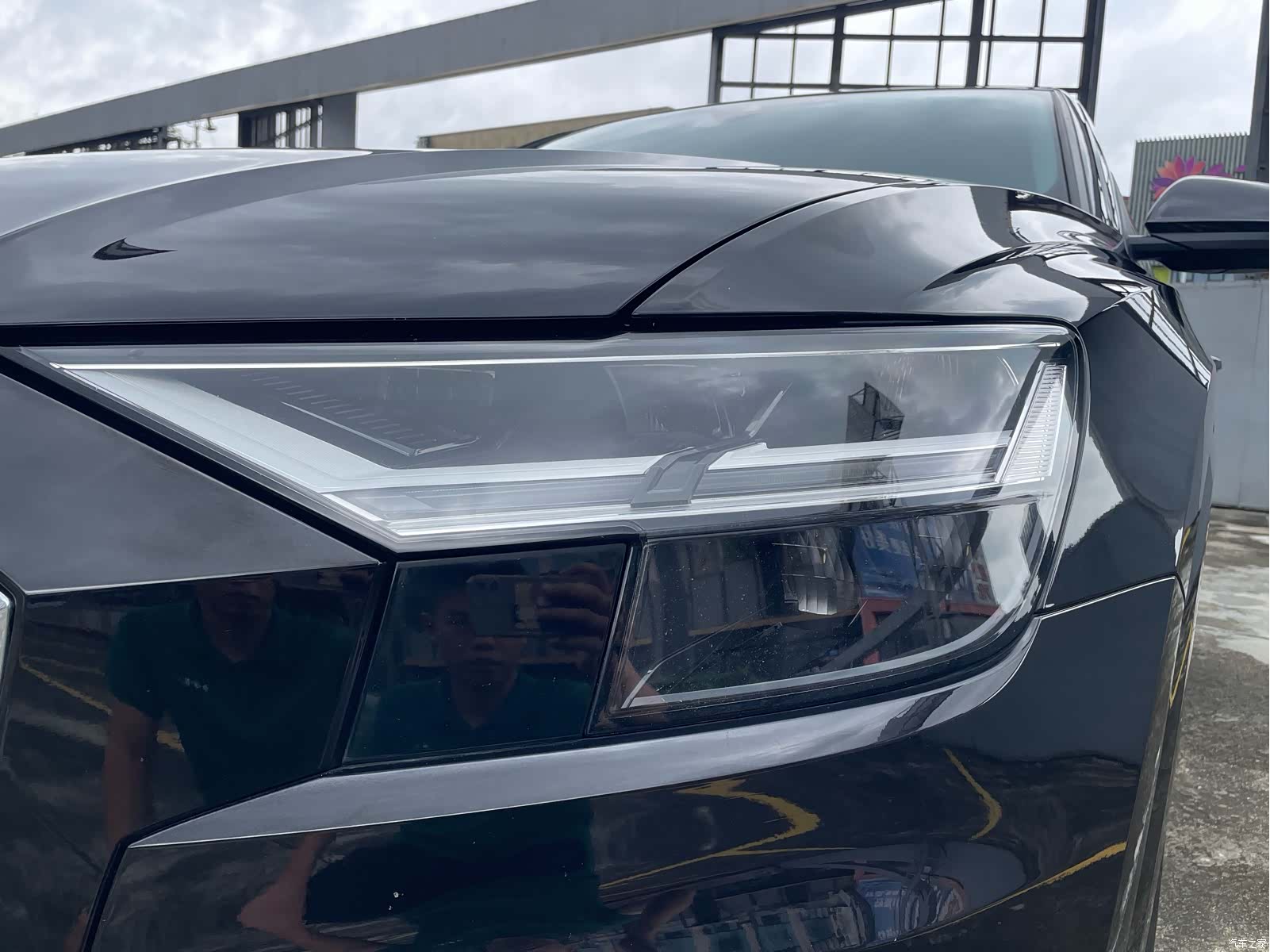 Audi Q8, 2021 28